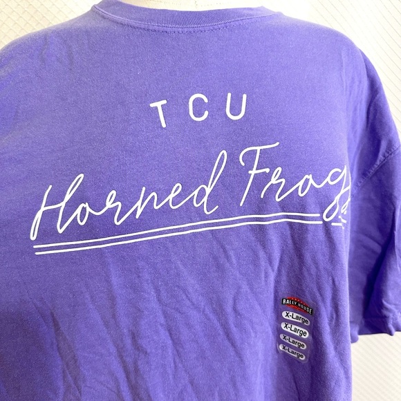 NWT TCU Horned Frogs T-shirt | Size XL - Picture 2 of 3